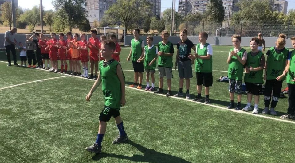 В Алчевске завершился муниципальный этап VIII Всероссийского фестиваля по детскому дворовому футболу В Алчевске завершился муниципальный этап VIII Всероссийского фестиваля по детскому дворовому футболу