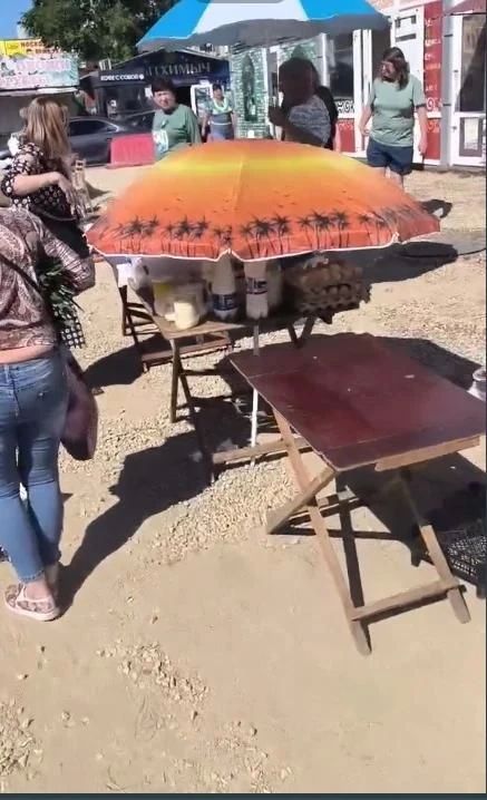 В Луганске продолжают борьбу с незаконной торговлей В Луганске продолжают борьбу с незаконной торговлей