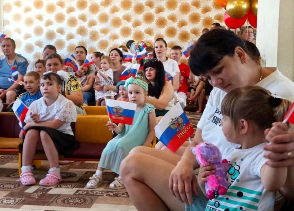 День России отметили в социальных учреждениях республики День России отметили в социальных учреждениях республики