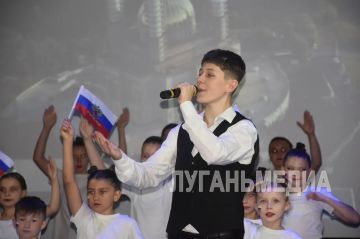 В Перевальске прошел праздничный концерт, посвященный Дню России