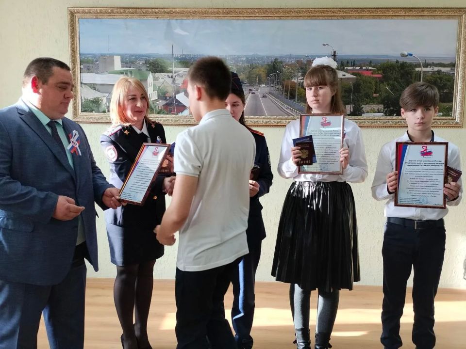 Андрей Рубанцов: СИЛА РОССИИ — В ЛЮДЯХ! Накануне Дня России хочется сказать о самом главном богатстве нашей страны — о людях Андрей Рубанцов: СИЛА РОССИИ — В ЛЮДЯХ! Накануне Дня России хочется сказать о самом главном богатстве нашей страны — о людях