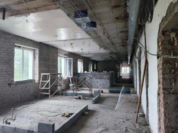 В больнице Белокуракино усилили стены и смонтируют перегородки
