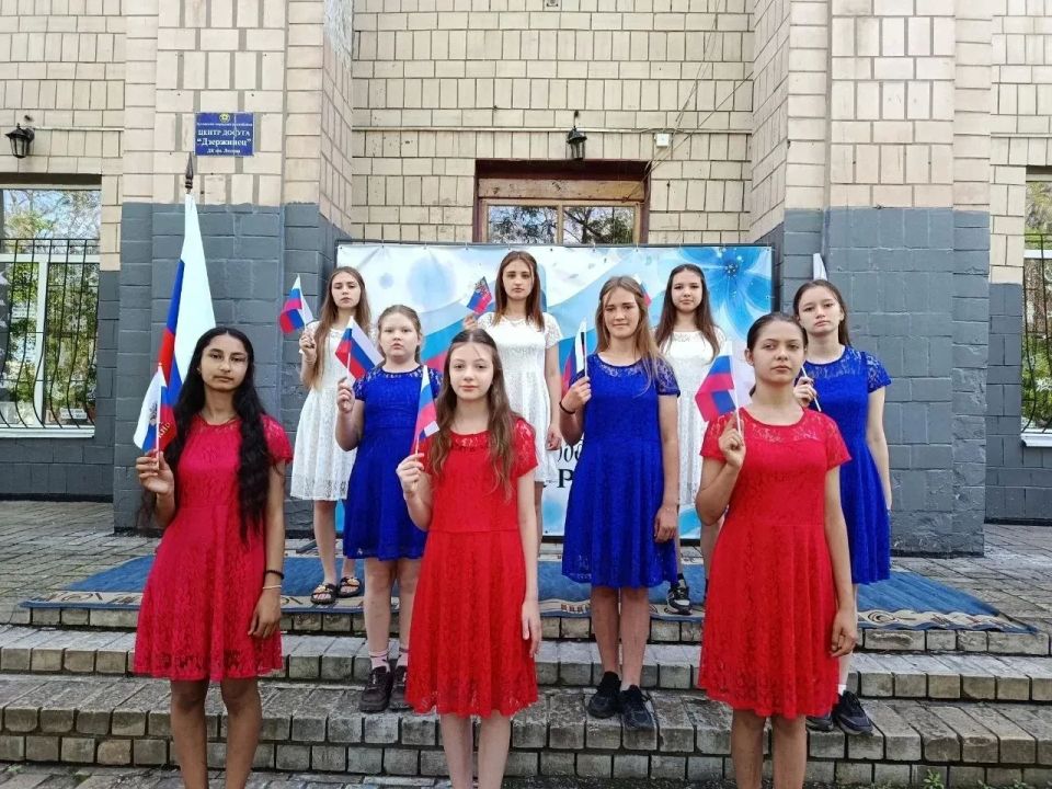 Андрей Рубанцов: Уважаемые ровенчане!. Делюсь с вами атмосферой сегодняшнего дня День России — это чувство единства, гордости за нашу страну, уважение к ее истории и людям Андрей Рубанцов: Уважаемые ровенчане!. Делюсь с вами атмосферой сегодняшнего дня День России — это чувство единства, гордости за нашу страну, уважение к ее истории и людям