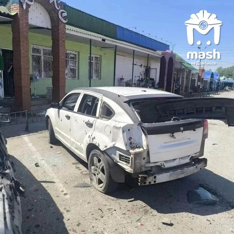 Семь человек пострадали при ударе беспилотника ВСУ по рынку в Сватово Семь человек пострадали при ударе беспилотника ВСУ по рынку в Сватово