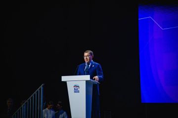 Сегодня свой день рождения празднует Секретарь Генерального совета Единой России, Первый заместитель Председателя Совета Федерации Владимир Владимирович Якушев