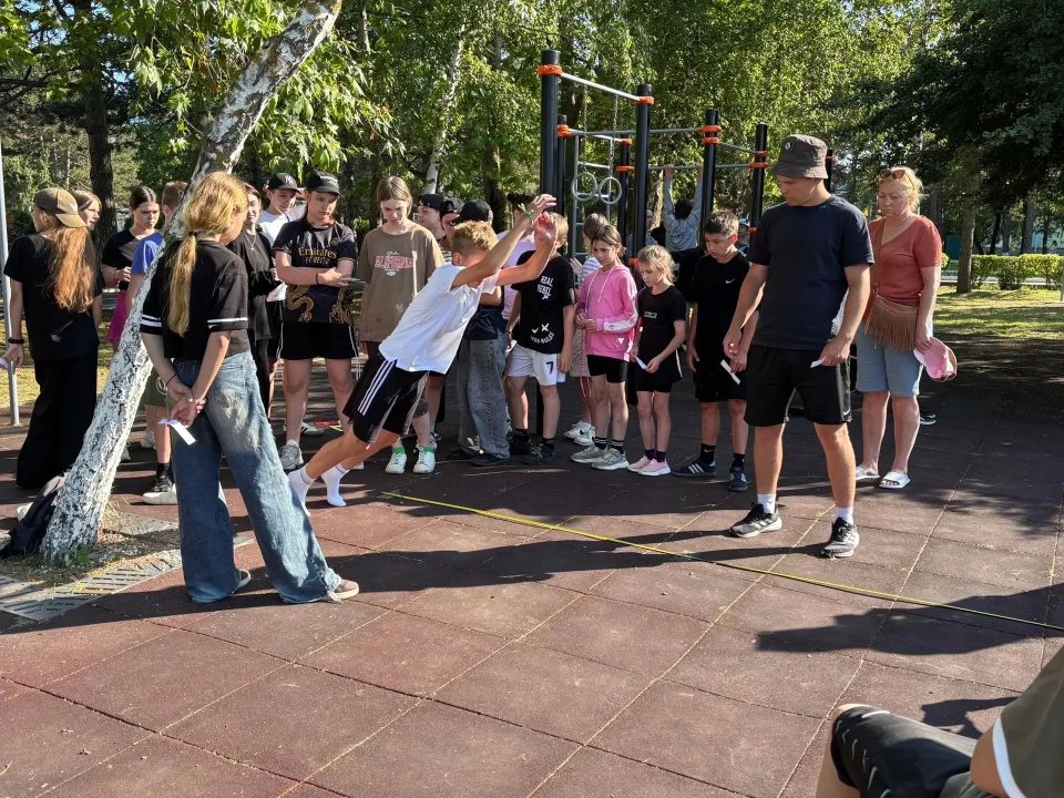 Ровенчане продолжают оздоровление в лагере "Черноморская Зорька" Ровенчане продолжают оздоровление в лагере "Черноморская Зорька"