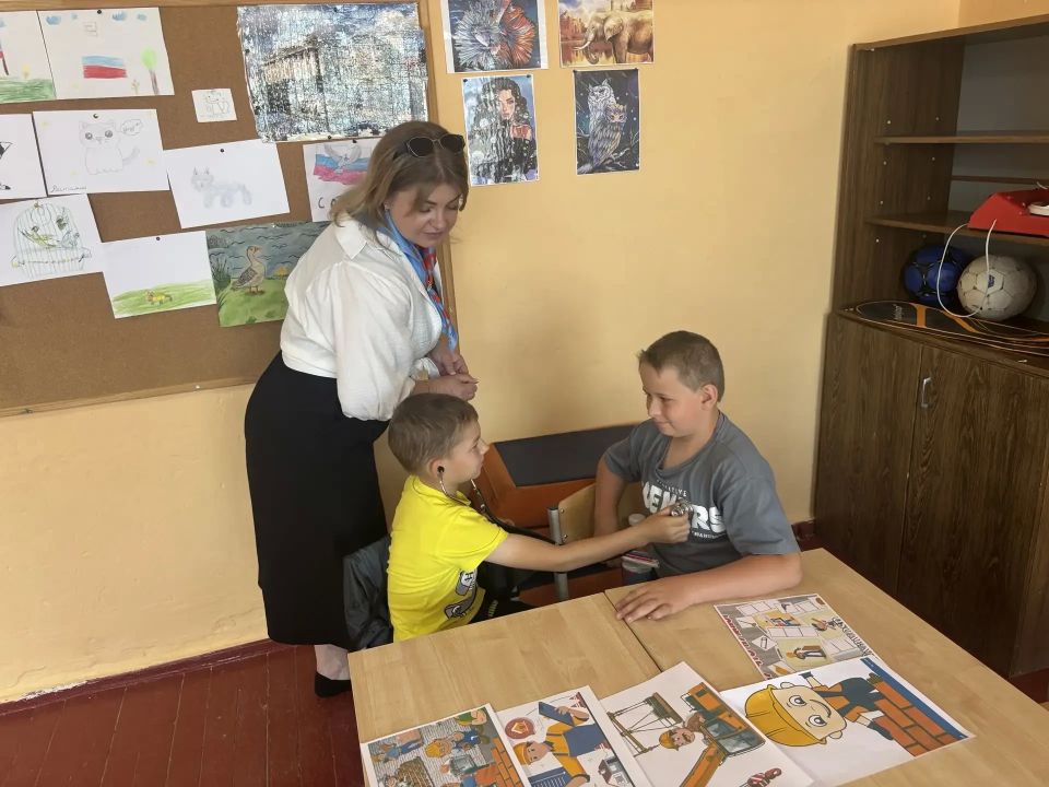 Сегодня на школьной тематической площадке в Новоалександровской СШ специалистами ТО ГКУ «РЦЗН ЛНР» в Беловодском районе был проведен Республиканский марафон "Профессиональные каникулы" Сегодня на школьной тематической площадке в Новоалександровской СШ специалистами ТО ГКУ «РЦЗН ЛНР» в Беловодском районе был проведен Республиканский марафон "Профессиональные каникулы"