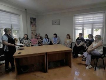 Депутат Совета городского округа Валентина Ижбердеева провела встречу с сотрудниками отделения фонда пенсионного и социального страхования Российской Федерации по Луганской Народной Республике