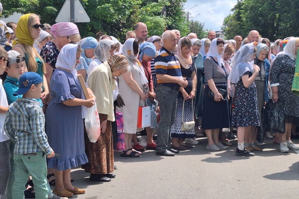 Воскресное богослужение в Свердловске Воскресное богослужение в Свердловске