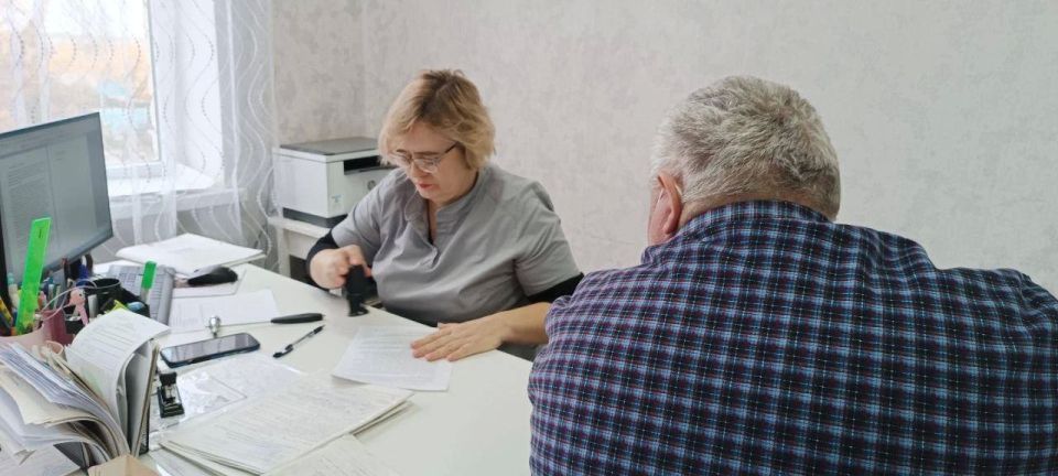 ПОЧТИ 11,5 ТЫСЯЧ ЖИТЕЛЕЙ СЛАВЯНОСЕРБЩИНЫ ПРИНЯЛИ ВРАЧИ ИЗ АЛТАЙСКОГО КРАЯ ПОЧТИ 11,5 ТЫСЯЧ ЖИТЕЛЕЙ СЛАВЯНОСЕРБЩИНЫ ПРИНЯЛИ ВРАЧИ ИЗ АЛТАЙСКОГО КРАЯ