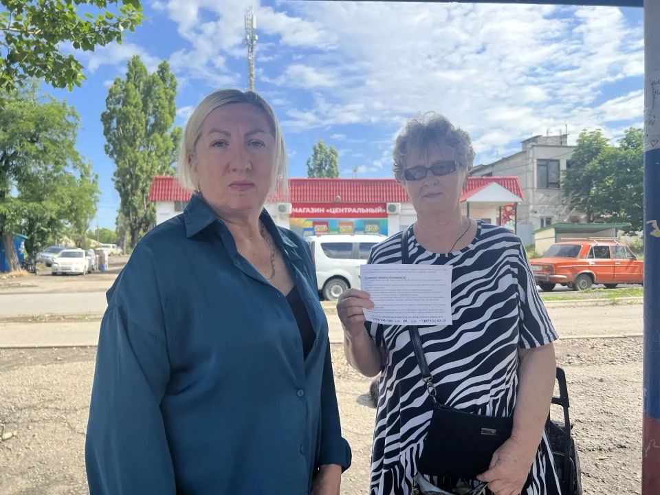 В целях предотвращения возникновения пожаров, сотрудниками отдела жизнеобеспечения г. Вахрушево, г. Миусинск, пгт. Хрустальное управления развитием территорий Администрации была проведена работа с населением и вручены... В целях предотвращения возникновения пожаров, сотрудниками отдела жизнеобеспечения г. Вахрушево, г. Миусинск, пгт. Хрустальное управления развитием территорий Администрации была проведена работа с населением и вручены...