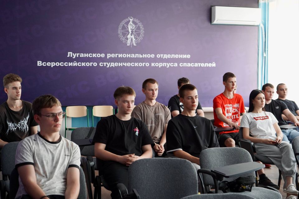 Путь добровольца начинается здесь Путь добровольца начинается здесь