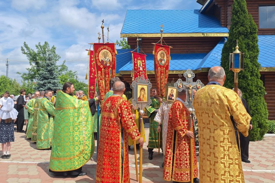 Воскресное богослужение в Свердловске