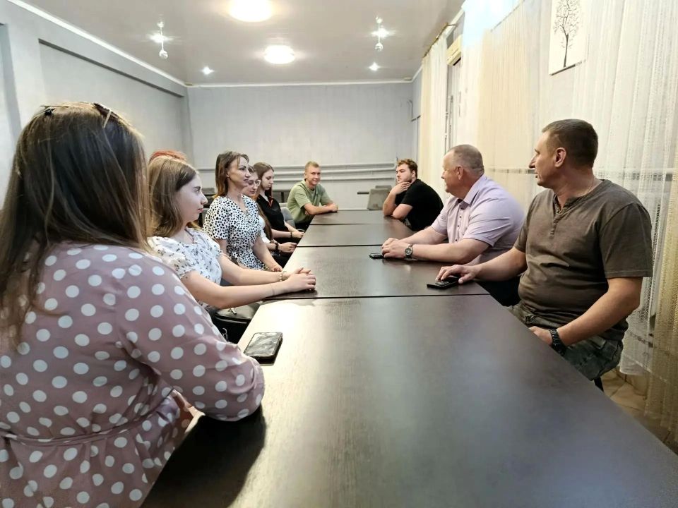 Экскурсия «Как функционирует бизнес»: студенты Новоайдара изучают основы предпринимательства Экскурсия «Как функционирует бизнес»: студенты Новоайдара изучают основы предпринимательства