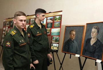 В Москве, в здании Следственного комитета Российской Федерации, состоялось торжественное открытие выставки «Верности клятве вашей – бессмертие», посвящённой истории краснодонских подпольщиков