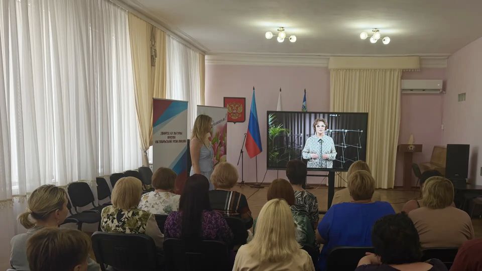 В канун дня памяти и скорби в двух первичных отделениях Брянковского отделения «Союза женщин России», состоялись слеты активисток «В единстве наша сила» В канун дня памяти и скорби в двух первичных отделениях Брянковского отделения «Союза женщин России», состоялись слеты активисток «В единстве наша сила»