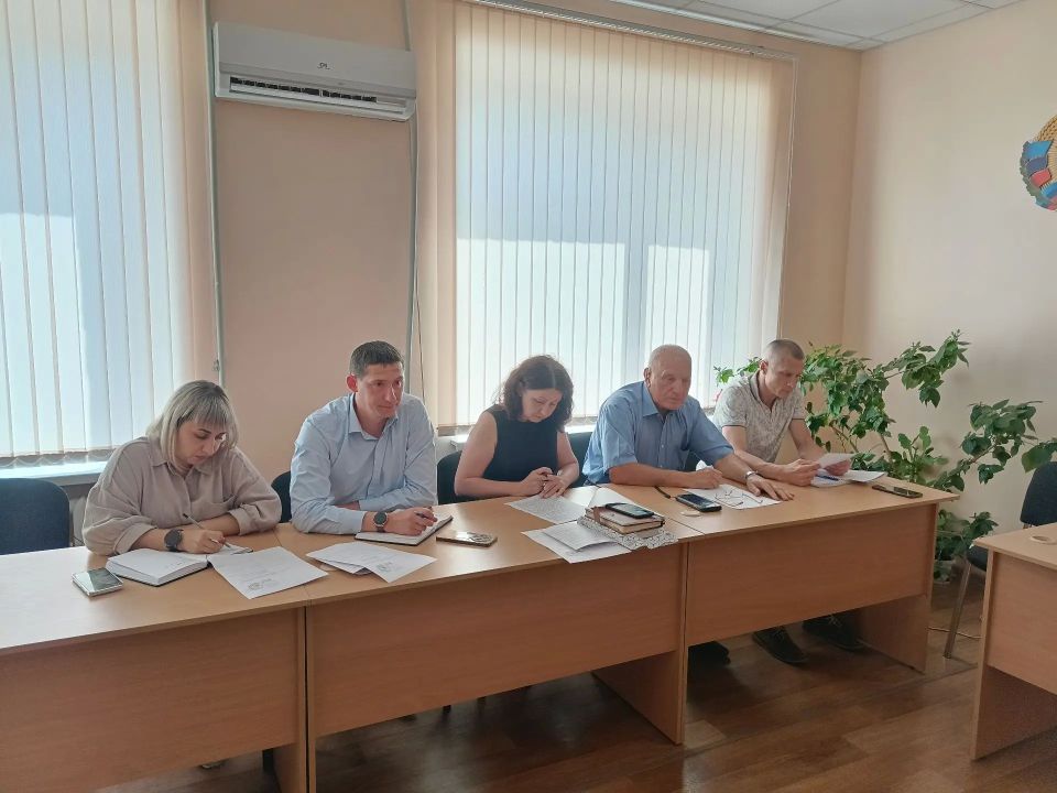 Безопасность на первом месте: в Ровеньках обсудили профилактику правонарушений и детского травматизма Безопасность на первом месте: в Ровеньках обсудили профилактику правонарушений и детского травматизма