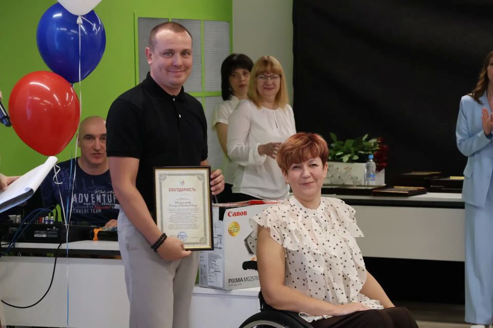 В Луганске отметили 10-летие Республиканского центра социальной реабилитации инвалидов В Луганске отметили 10-летие Республиканского центра социальной реабилитации инвалидов