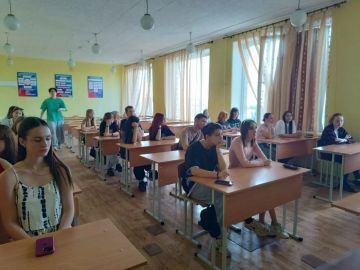 Открытый диалог в Краснодонском колледже: от прошлого к будущему