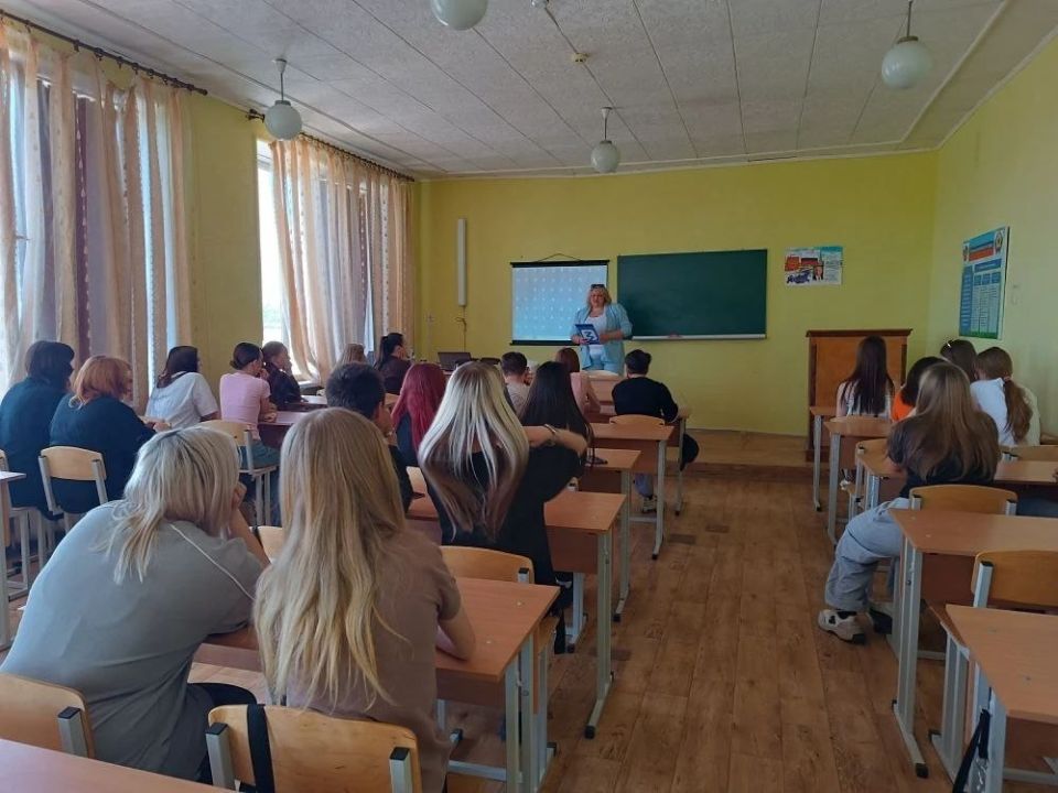 Открытый диалог в Краснодонском колледже: от прошлого к будущему Открытый диалог в Краснодонском колледже: от прошлого к будущему