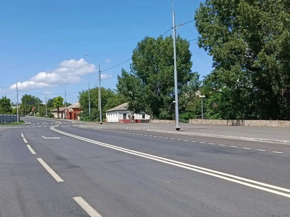 В Луганске завершён ремонт второй очереди улицы Фрунзе В Луганске завершён ремонт второй очереди улицы Фрунзе