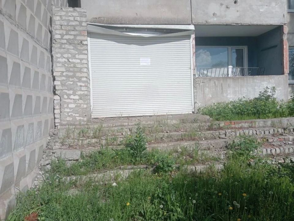 Администрация городского округа муниципальное образование городской округ город Первомайск Луганской Народной Республики устанавливает собственников коммерческих объектов недвижимого имущества, имеющего признаки бесхозяйного...