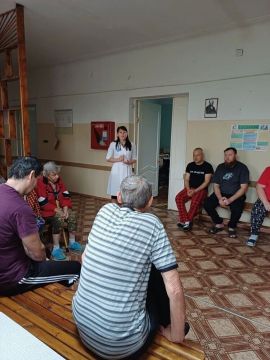 Выступление врача нарколога - психиатра Ветчинниковой Т. А. в школе здоровья "Активная и продолжительная жизнь" в хирургическом отделении