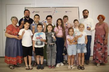 Штаб общественной поддержки провел культурно-просветительскую программу для многодетных семей в Луганске
