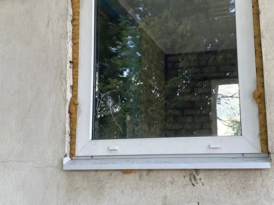 4 человека ранены после атак киевских боевиков на Калиново и Рубежное 4 человека ранены после атак киевских боевиков на Калиново и Рубежное