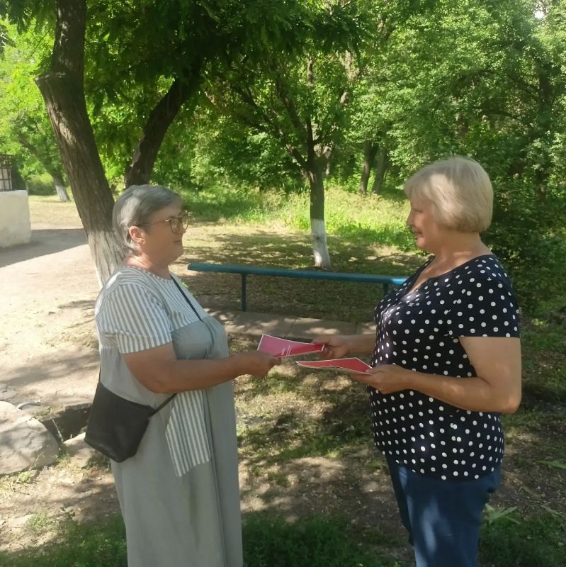 Летний пожароопасный период отличается наличием у большинства людей отпусков, каникул, праздников на природе, что накладывает свой отпечаток на ситуацию с возгораниями