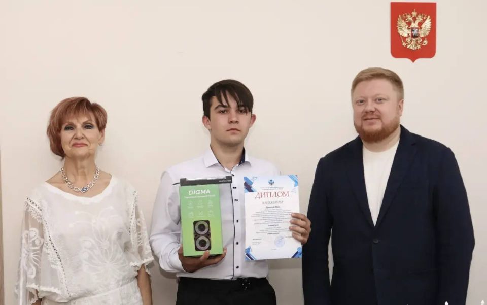 Иван Кусов: Сегодня чествовали победителей и призеров конкурса Научного общества «Республиканская малая академия наук»