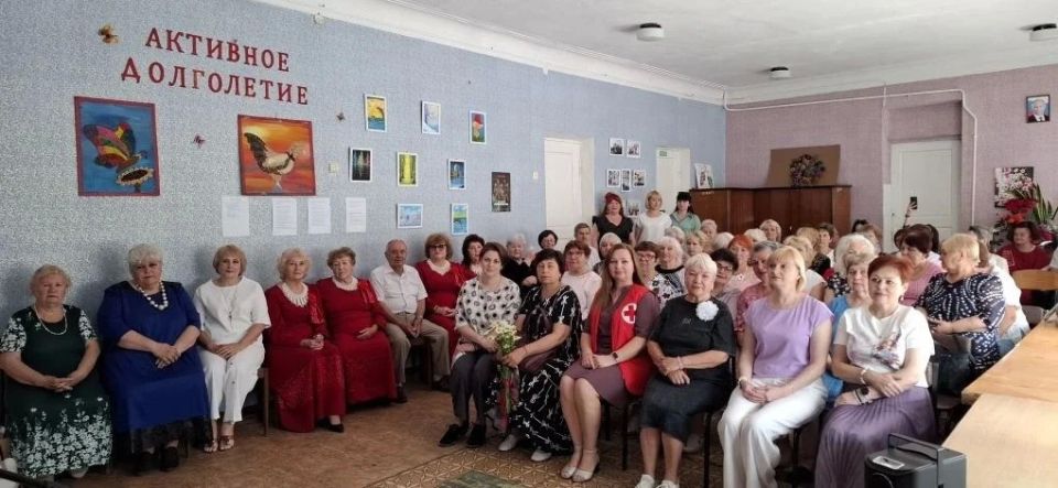 Сегодня в ГБУ ЛНР «Краснолучский комплексный центр социального обслуживания населения (предоставления социальных услуг)» состоялось торжественное завершение учебного года в Университете третьего возраста Сегодня в ГБУ ЛНР «Краснолучский комплексный центр социального обслуживания населения (предоставления социальных услуг)» состоялось торжественное завершение учебного года в Университете третьего возраста