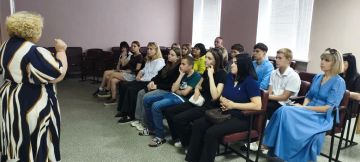 В историческом музее Антрацитовского муниципального округа состоялся урок памяти «Подвиг во имя жизни», посвященный 100-летию со дня рождения Героя Советского Союза Олега Кошевого, который навсегда вошел в историю нашей...