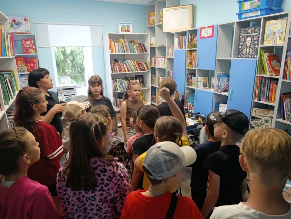 Во время летних каникул у детей происходит разрядка накопившейся за год напряжённости, восстановление израсходованных сил, здоровья, развитие творческого потенциала Во время летних каникул у детей происходит разрядка накопившейся за год напряжённости, восстановление израсходованных сил, здоровья, развитие творческого потенциала