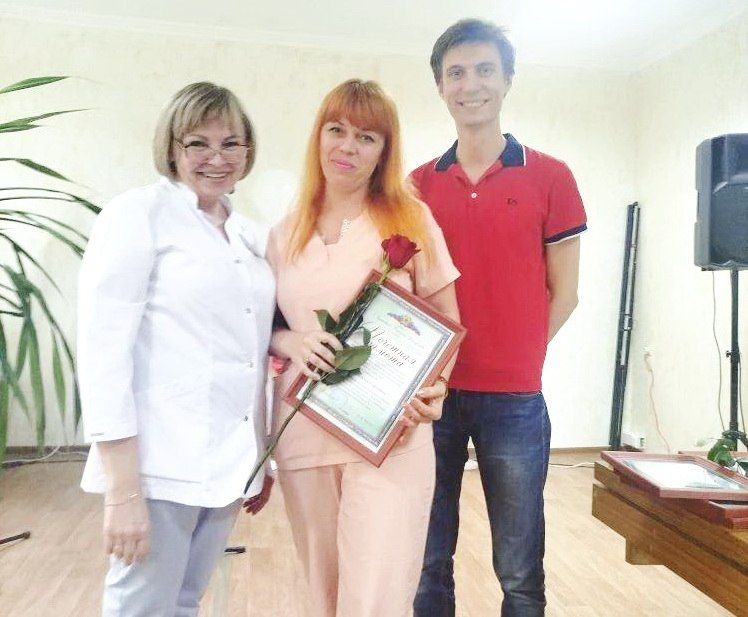 В Луганской городской больнице №1 прошло праздничное мероприятие В Луганской городской больнице №1 прошло праздничное мероприятие