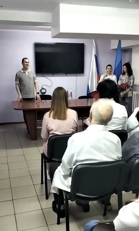 Вручение грамот и праздничный концерт в преддверии праздника