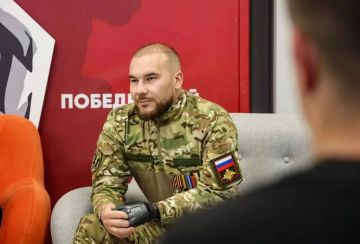 Луганские полицейские приняли участие в учебно-практическом проекте «Лето возможностей – шаг вперёд»