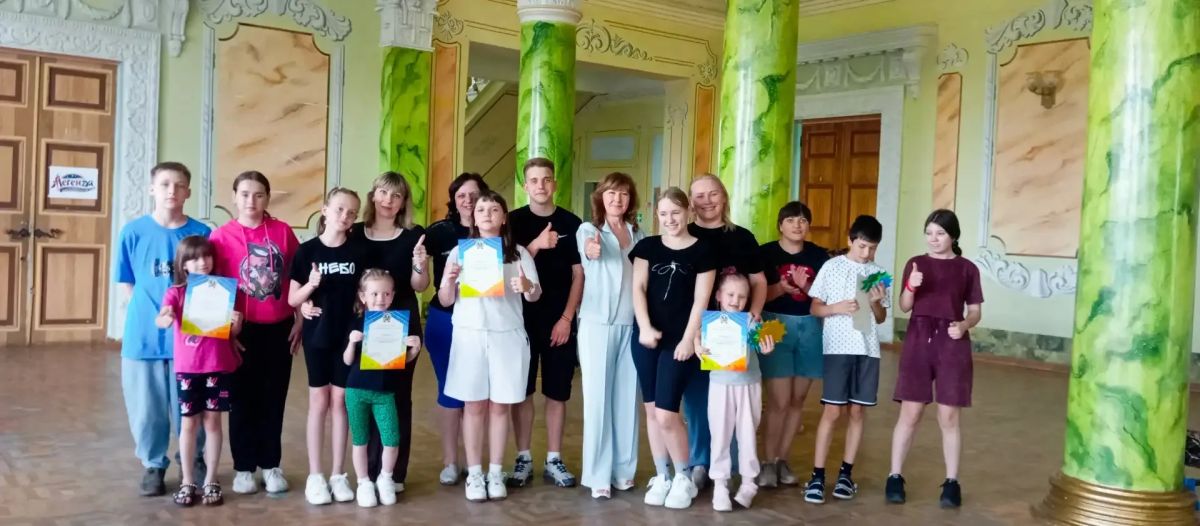 «Семейные старты»: Веселье, спорт и командный дух в ДК им. Горького «Семейные старты»: Веселье, спорт и командный дух в ДК им. Горького