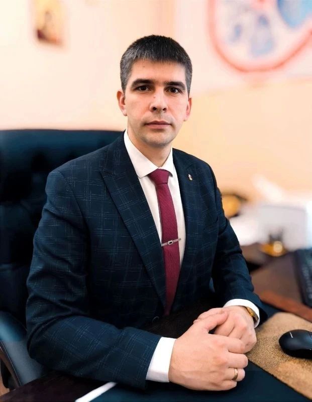Владимир Чернев: Сегодня свой день рождения отмечает Министр спорта Луганской Народной Республики – Шеренешев Олег Викторович