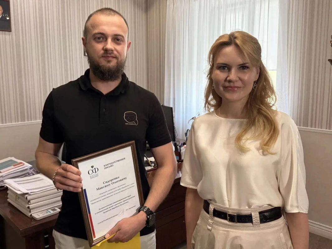 Дарья Лантратова: В преддверие дня медицинского работника поздравили наших луганских врачей Дарья Лантратова: В преддверие дня медицинского работника поздравили наших луганских врачей