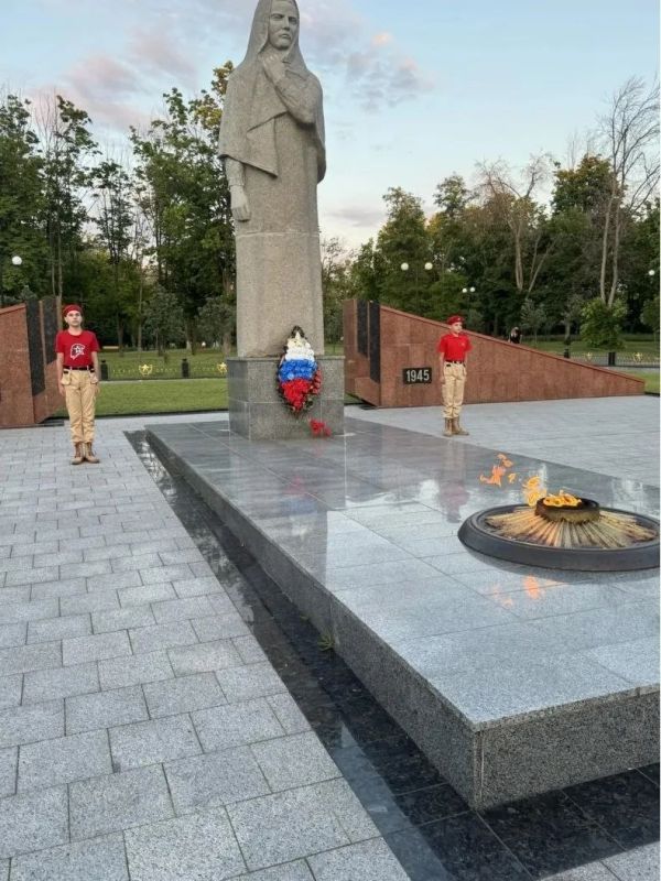 Свердловчане приняли участие в акции «Свеча памяти» Свердловчане приняли участие в акции «Свеча памяти»