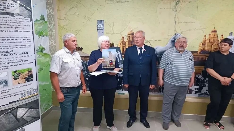 «Историческая память»: В Беловодске открылась выставка «Без срока давности» «Историческая память»: В Беловодске открылась выставка «Без срока давности»