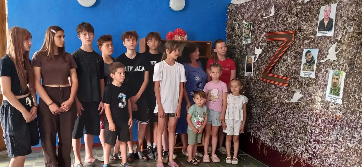 В Шелково-Протокском сельском клубе состоялся час мужества «Герои СВО – наши земляки» В Шелково-Протокском сельском клубе состоялся час мужества «Герои СВО – наши земляки»