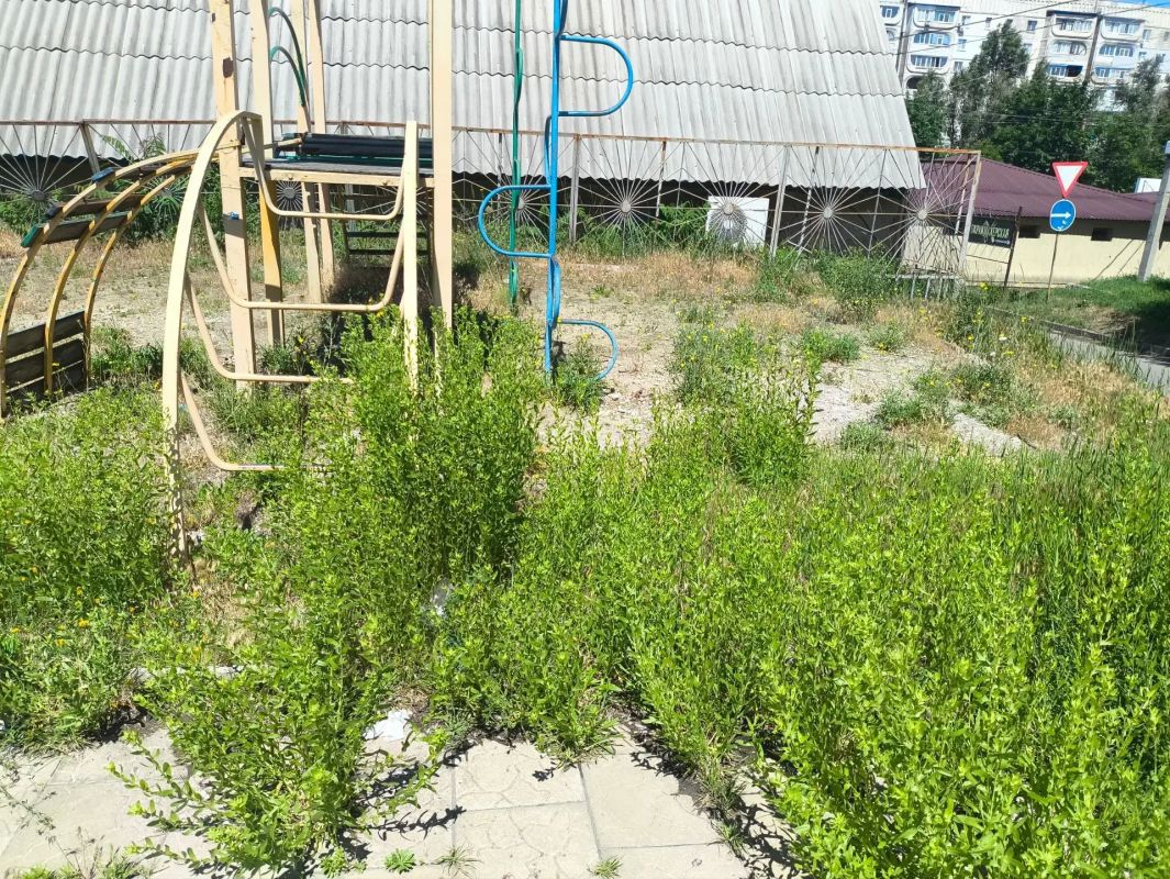 В Луганске продолжаются мероприятия по благоустройству В Луганске продолжаются мероприятия по благоустройству