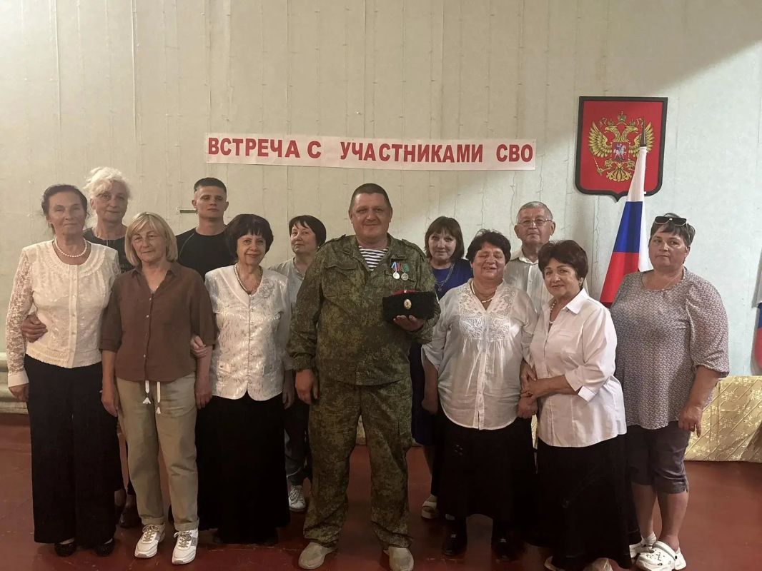 В поселке Семейкино провели патриотическое мероприятие В поселке Семейкино провели патриотическое мероприятие