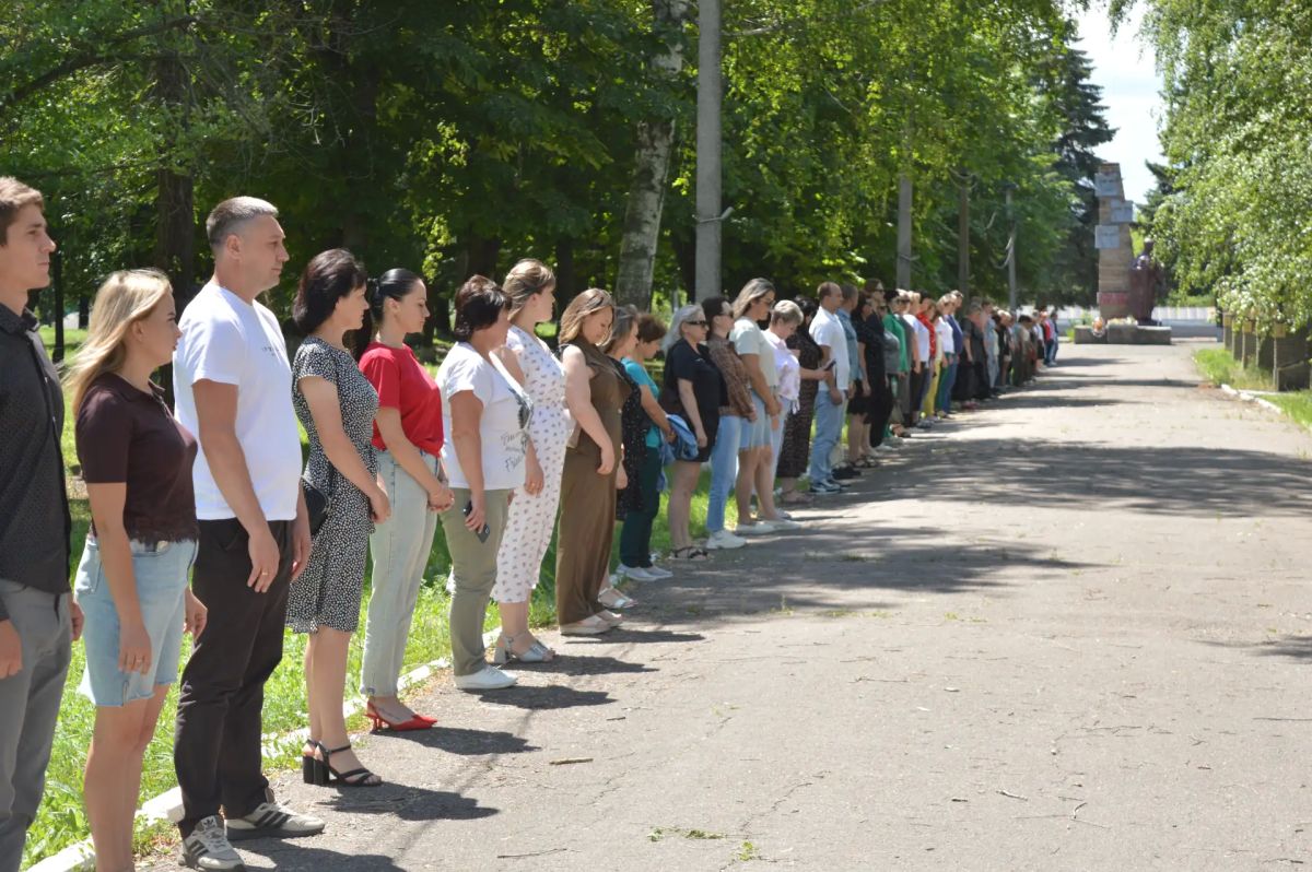22 июня – День памяти и скорби: россияне склоняют головы перед подвигом предков 22 июня – День памяти и скорби: россияне склоняют головы перед подвигом предков