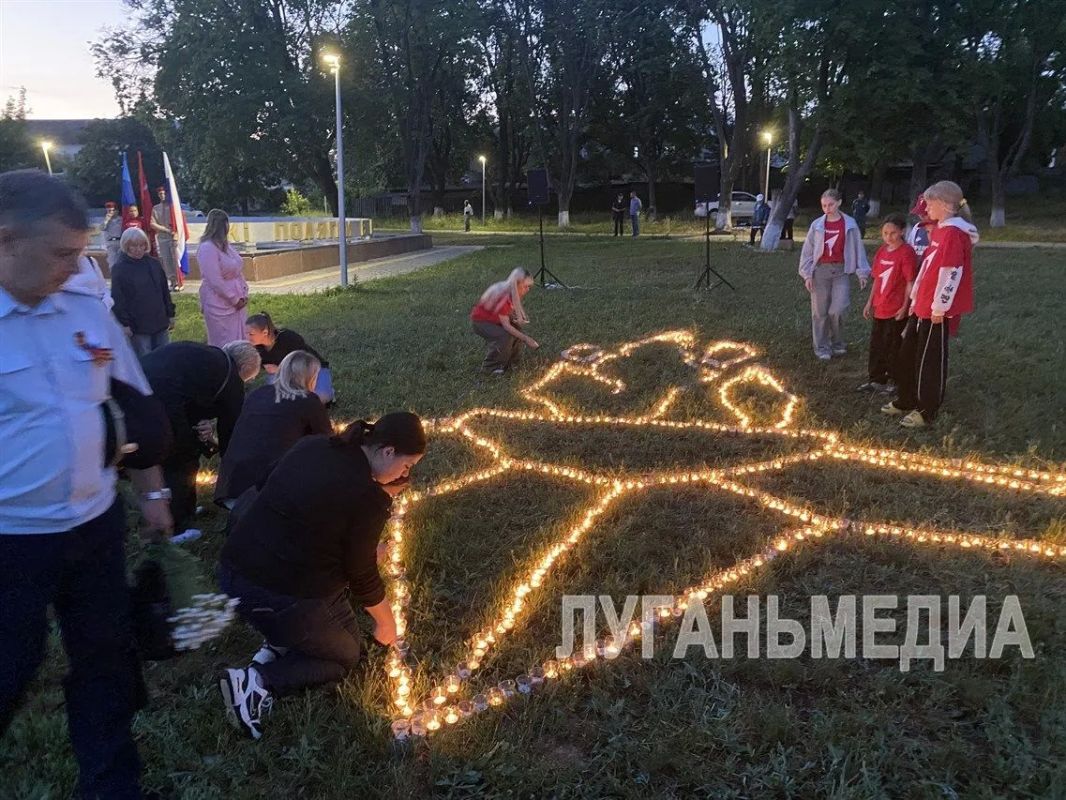 21 июня в пгт Меловое состоялся митинг 21 июня в пгт Меловое состоялся митинг
