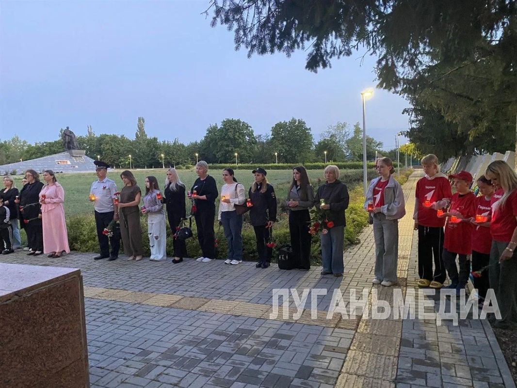 21 июня в пгт Меловое состоялся митинг 21 июня в пгт Меловое состоялся митинг