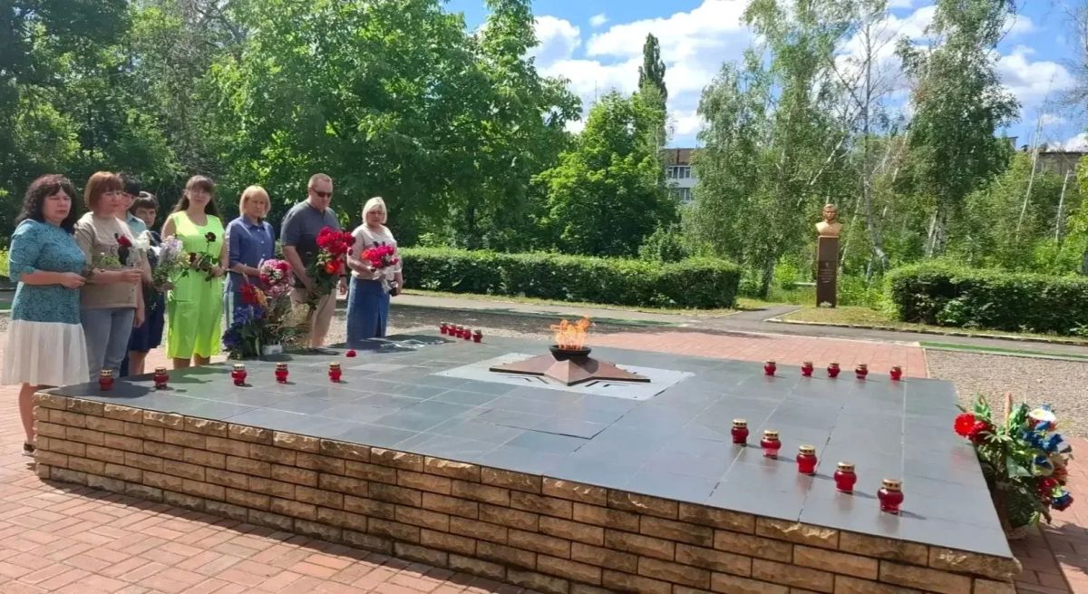 Социальные учреждения республики провели мероприятия, посвященные Дню памяти и скорби Социальные учреждения республики провели мероприятия, посвященные Дню памяти и скорби