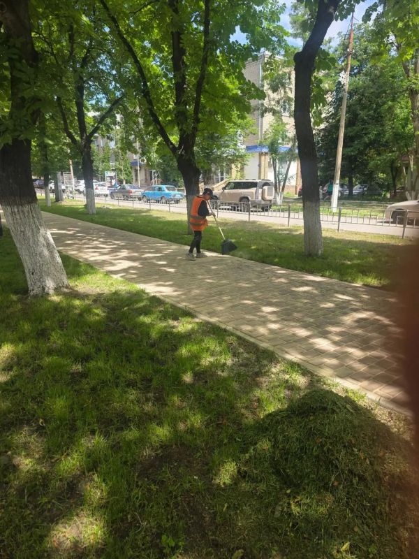 Андрей Рубанцов: ЧИСТЫЙ И УХОЖЕННЫЙ ГОРОД НАЧИНАЕТСЯ С ЕЖЕДНЕВНОЙ РАБОТЫ ЛЮДЕЙ, КОТОРЫЕ ЗАБОТЯТСЯ О ЕГО БЛАГОУСТРОЙСТВЕ Андрей Рубанцов: ЧИСТЫЙ И УХОЖЕННЫЙ ГОРОД НАЧИНАЕТСЯ С ЕЖЕДНЕВНОЙ РАБОТЫ ЛЮДЕЙ, КОТОРЫЕ ЗАБОТЯТСЯ О ЕГО БЛАГОУСТРОЙСТВЕ